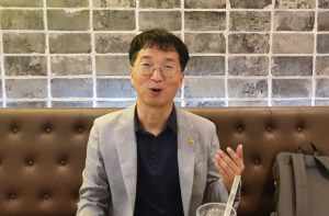 [인터뷰] 고위 공직자 부동산 백지신탁하고 보유세 확 높여야