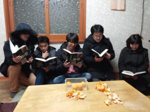 [책읽기 with 치킨 시즌1] 4주차 – 산업불황의 근본원인을 탐색하다!